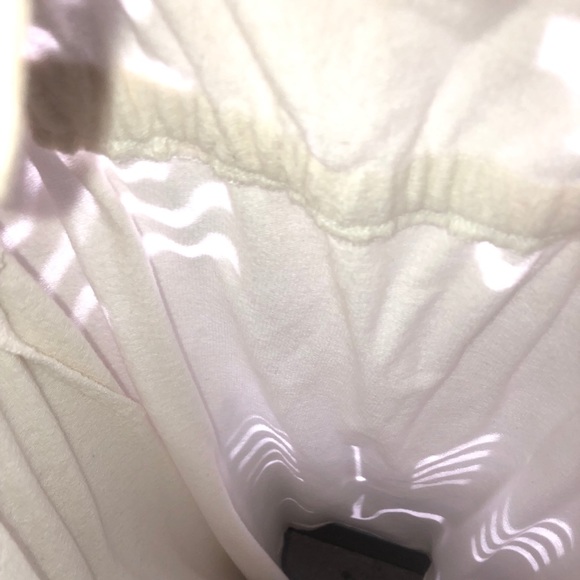 Victoria’s Secret Bathing Suit Coverup - Picture 4 of 5